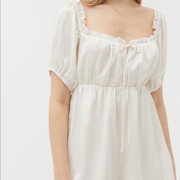 Milkmaid romper - Picture 2 of 6